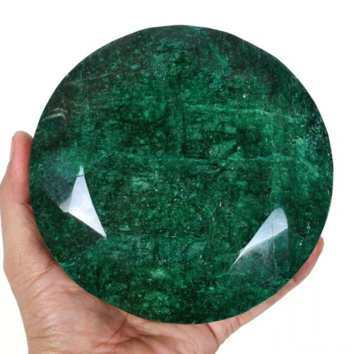 לאספנים: אמרלד אזמרגד ברקת Emerald עגול מלוטש במשקל: 10500 קרט - 2.1 ק"ג
