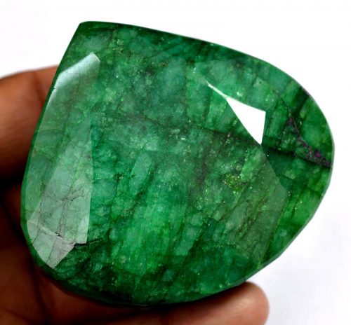 אמרלד. איזמרגד, ברקת Emerald גדול איכותי 1082 קרט זמביה ליטוש טיפה מידה: 38*59*65 מ"מ