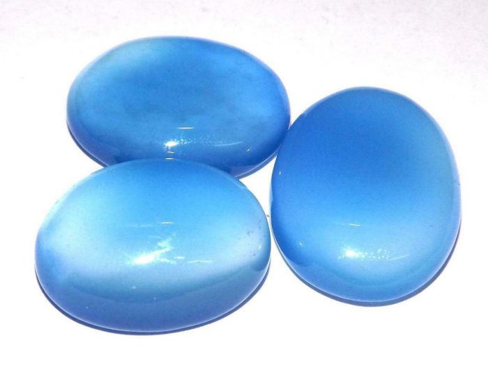 קלצדוני Chalcedony מלוטש לשיבוץ משקל: כ 25 קרט ליטוש מידה: 17*21 מ"מ \ 17*24 מ"מ