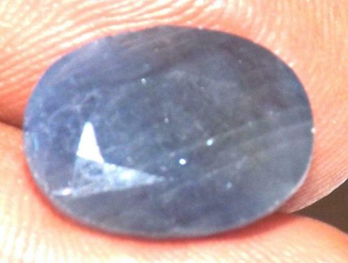 ספיר sapphire כחול מלוטש לשיבוץ (אפריקה) משקל: 6.88 קרט מידה: 5*9*13 מ"מ