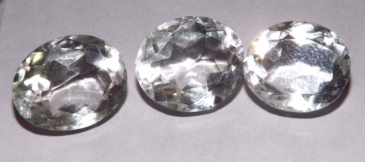 קוורץ קריסטל Quartz-crystal מלוטש לשיבוץ אפריקה 3 יחידות במשקל: 29.50 קרט