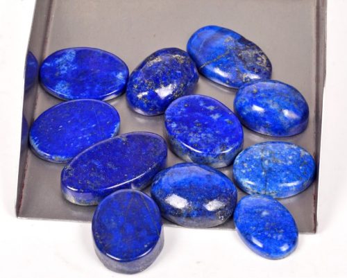 לאפיס לג'ולי Lapis lazuli מלוטש לשיבוץ מידה: 18-28 מ"מ במשקל: כ 20 קרט