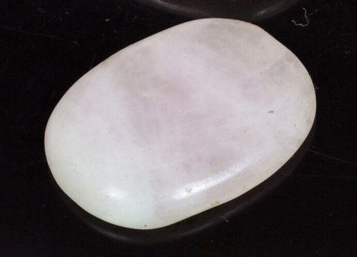 רוז קוורץ Rose-quartz מלוטש לשיבוץ במשקל: 125 קרט