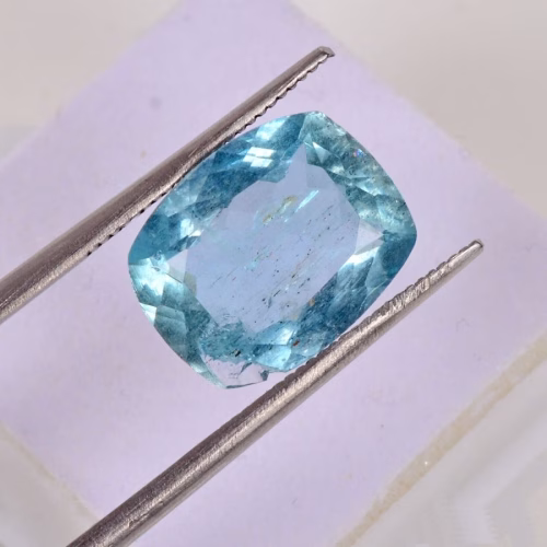 אקוומרין Aquamarine מלוטש לשיבוץ + תעודה מידה: 10*12 מ"מ במשקל: 4 קרט