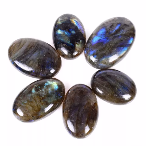 לברדורייט Labradorite מלוטש לשיבוץ במשקל: 15.6 קרט מידה: 26-35 מ"מ
