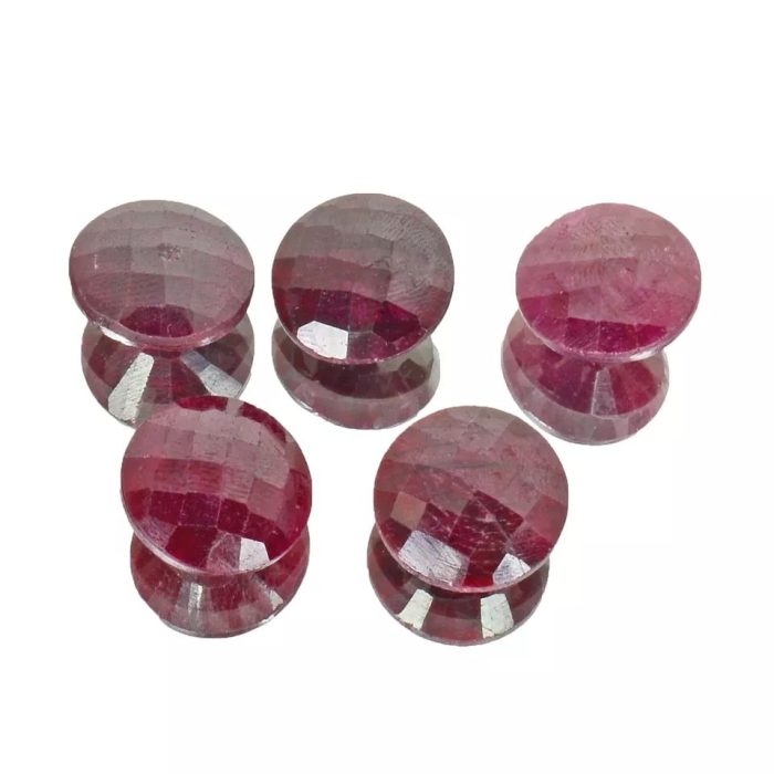 רובי אודם Ruby עגול מלוטש לשיבוץ קוטר: 15 מ"מ במשקל: 13.30 קרט