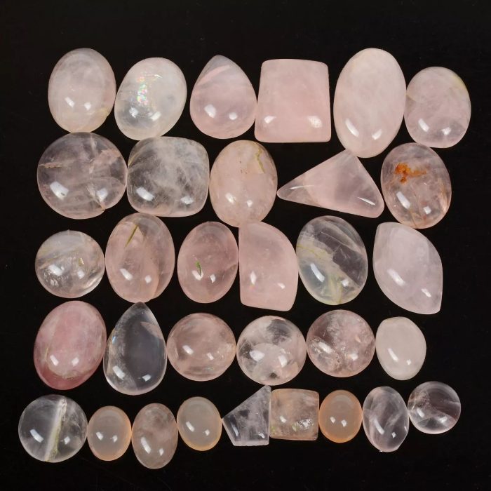 רוז קוורץ Rose-quartz מידה: 10-25 מ"מ במשקל: 10-15 קרט