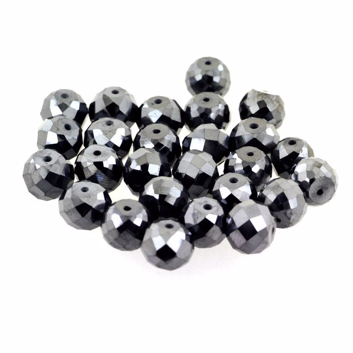 10 יחידות חרוזי יהלום שחור Natural diamond מידה: 4 מ"מ במשקל: 4.3 קרט